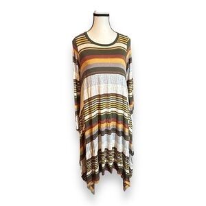 Women’s M Filly Flare Boho Striped Hanky Shark Bite Hem Long Sleeve Maxi Dress